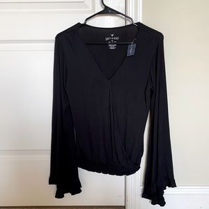 American Eagle Black Long Sleeve Top - BRAND NEW!